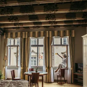 Thunovska Appartement