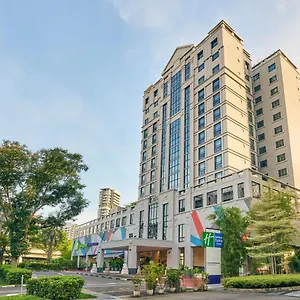 https://quality-hotel-marlow.singapore-best-hotels.net