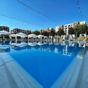 Alexhome Lux 27 Free Parking Апартаменты