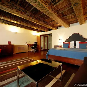 5* Hotel Iron Gate Hotel&suites