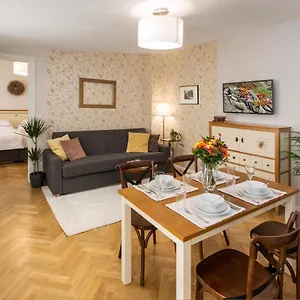 Apartament Seno6