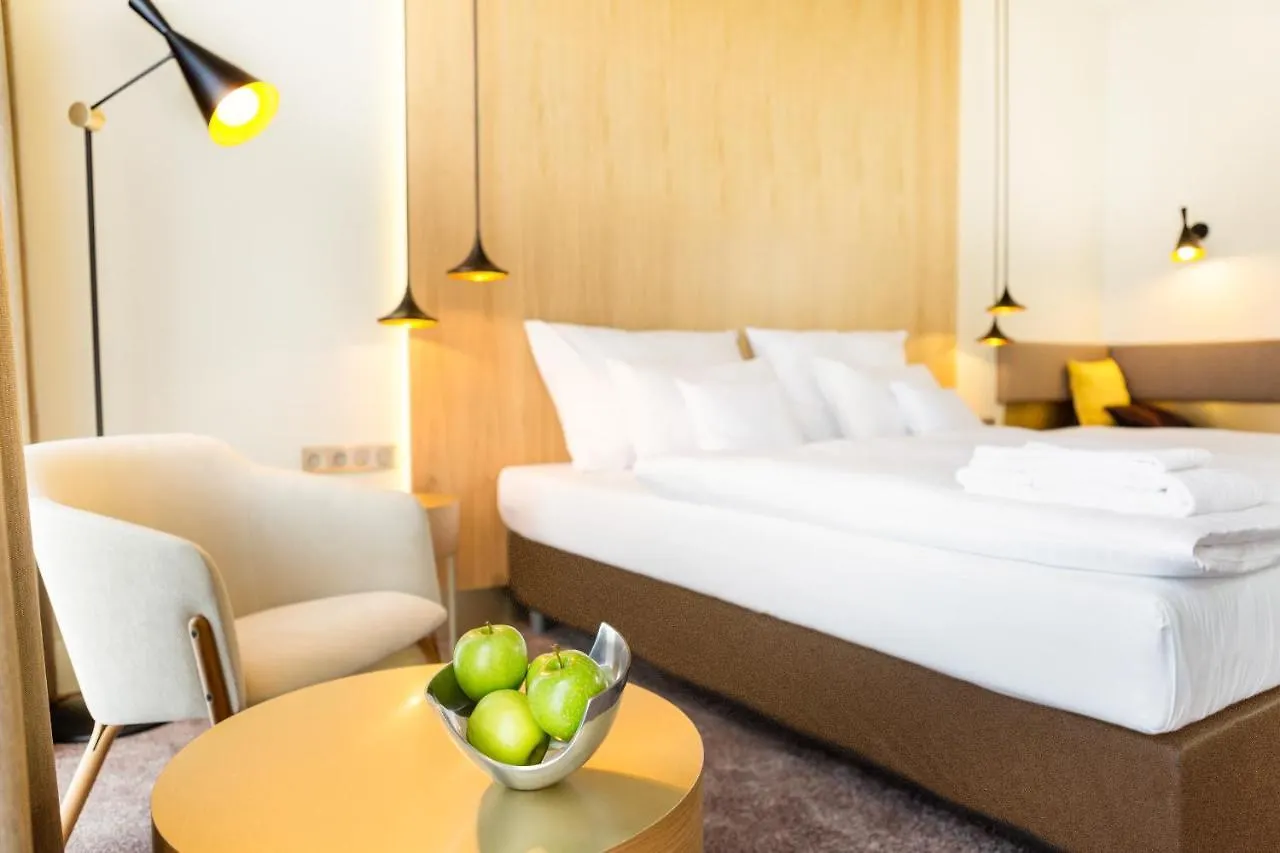 ****  Hotel Golf Prag Tjeckien