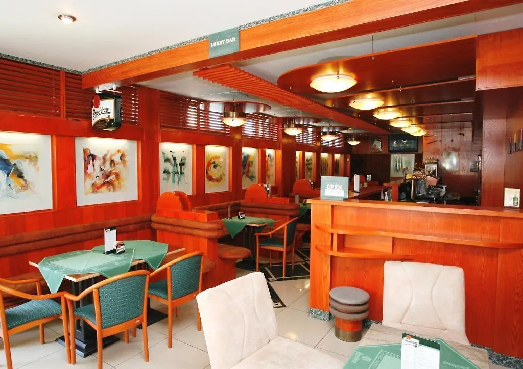 Hotel Golf Prague